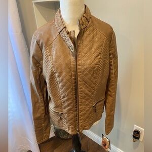 ⭐️NEW WITH TAGS⭐️ women’s leather jacket size XL